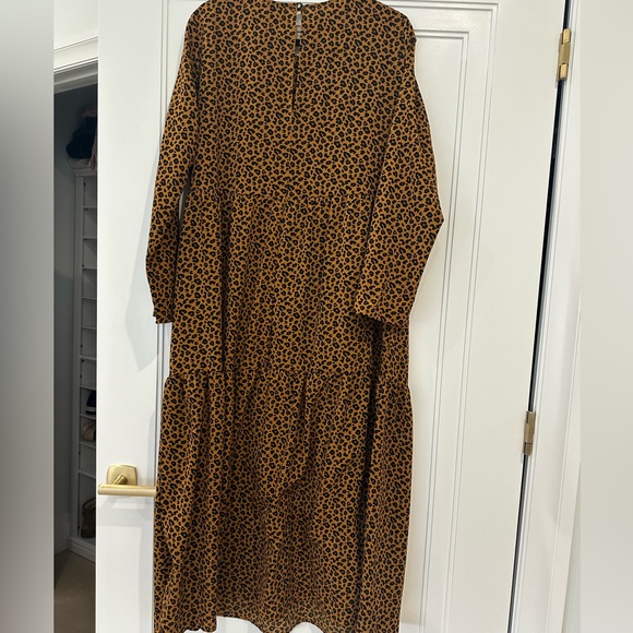 ASOS Design Long Sleeve Tiered Smock Midi Dress In Animal Print - Picture 6 of 6